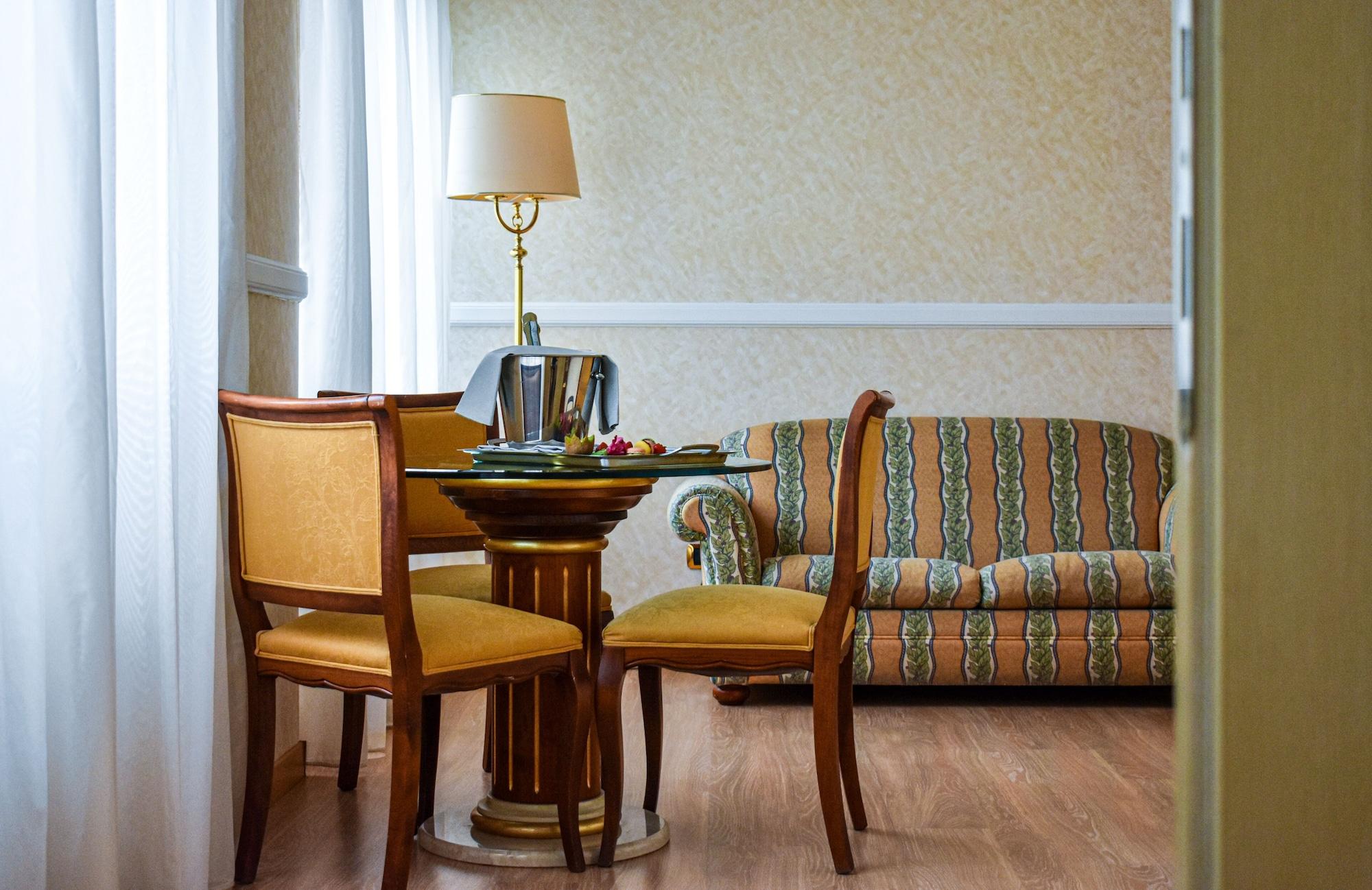 Hotel Romana Residence Milan Extérieur photo